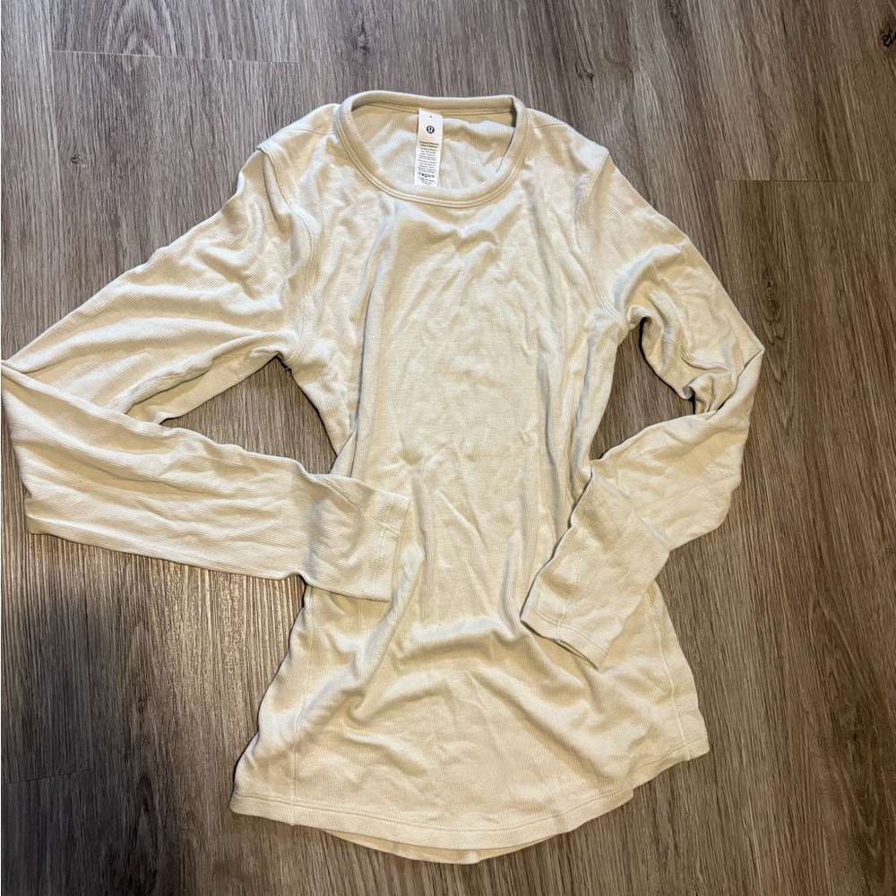 Lululemon hold tight long sleeve